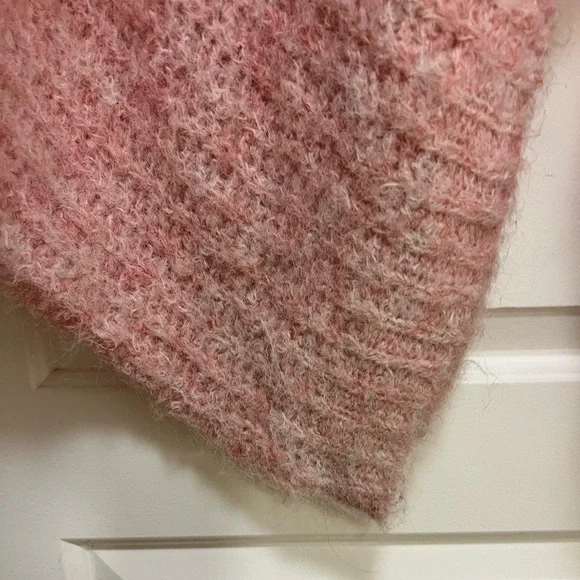 Cozy Pink Knit Sweater - Picture 9 of 9
